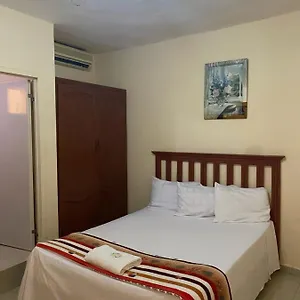 https://hotel-plaza-la-duarte.comcaribbean.com